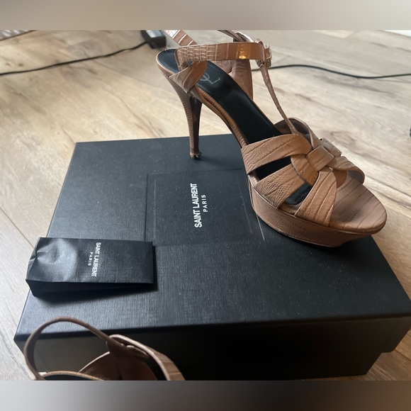 Saint Laurent T-Strap Platform Sandals - Picture 7 of 15